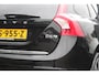 Volvo V60 2.4 D6 Twin Engine Special Edition | incl. 12 maanden garantie | Memory stoelen | Trekhaak | Xenon | Camera | Zwarte hemel | Cruise | Navi | Stoelverwarming | Bochtverlichting | Parkeersensor achter | 18" LMV | 4x nieuwe band! | Rijklaar! |