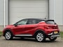 Renault Captur 1.3 TCe 140 Intens / 1e Eigenaar / Dealer Onderhouden / Achteruitrijcamera / Navigatie / Apple Carplay & Android Auto / Sensoren Voor en Achter / Climate Control /