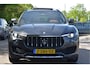 Maserati Levante 3.0 V6 AWD GranLusso | Luchtvering | Pano.dak | Camera | Keyless | DAB | Carplay | LED / Xenon | 20" | Uniek