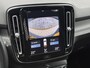 Volvo XC40 1.5 T3 R-Design | Adaptive cruise control | Parkeersensoren voor + achter | Achteruitrijcamera | Dode hoek detectie BLIS | Nubuck bekleding | LED koplampen | Climate control |