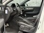 Volvo XC40 1.5 T3 R-Design | Adaptive cruise control | Parkeersensoren voor + achter | Achteruitrijcamera | Dode hoek detectie BLIS | Nubuck bekleding | LED koplampen | Climate control |