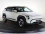 Kia EV3 Plus Advanced 81.4 kWh | Panoramaschuifdak | 19" velgen | Harman Kardon | Privacy Glass | Stoel- en stuurwielverwarming |
