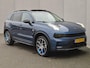 Lynk & Co 01 1.5 Automaat / Accu SOH 96,84% / Trekgewicht 1.800 Kg / Panorama schuifdak / Adaptieve CC / Navigatie / Apple Carplay Android / Stoelverwarming / Infinity Sound System / Cam 360° / All Season op LM 20" /