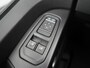 Renault Trafic - 9 Persoons bus! - All Seasonbanden - Cruise Control - Sidebars - Trekhaak - Dealeronderhouden