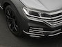 Volkswagen Touareg Elegance 3.0 TSi 381 pk tiptronic eHybrid 4MOTION | Panoramadak | Puglia leder | Geheugenstoelen | Rondomzicht camera | Stoelventilatie