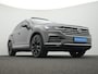 Volkswagen Touareg Elegance 3.0 TSi 381 pk tiptronic eHybrid 4MOTION | Panoramadak | Puglia leder | Geheugenstoelen | Rondomzicht camera | Stoelventilatie