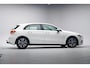 Mercedes-Benz A-klasse 180 Business Solution Aut. [ Navi Camera Stoelverwarming Trekhaak ]