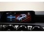 Mercedes-Benz A-klasse 180 Business Solution Aut. [ Navi Camera Stoelverwarming Trekhaak ]