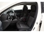Mercedes-Benz A-klasse 180 Business Solution Aut. [ Navi Camera Stoelverwarming Trekhaak ]