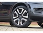 Volvo XC40 T2 130PK Automaat Momentum Business | Climate Pack | Park Assist Pack | Trekhaak |