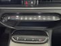 Fiat 600 1.2 Hybrid La Prima 136 pk Achteruitrijcamera - Airco - Apple carplay - Bluetooth - Cruise control - Navigatiesysteem - Parkeersensoren voor en achter - Dodehoek detector - Keyless start and entry - Voorstoelen verwarmd - Mistlampen voor - Stuur multifunctioneel - stuur leder - Voorstoelen met massagefunctie
