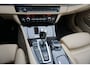 BMW 5-Serie Touring 520i High Luxury Edition AUTOMAAT / Led / Cruise / Leder / Elek. Trekhaak / Lm velgen
