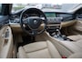 BMW 5-Serie Touring 520i High Luxury Edition AUTOMAAT / Led / Cruise / Leder / Elek. Trekhaak / Lm velgen