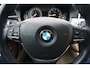BMW 5-Serie Touring 520i High Luxury Edition AUTOMAAT / Led / Cruise / Leder / Elek. Trekhaak / Lm velgen