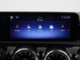 Mercedes-Benz A-klasse 250 e AMG Line | Achteruitrijcamera | Panoramadak | Stoelverwarming | Sfeerverlichting |