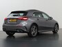 Mercedes-Benz A-klasse 250 e AMG Line | Achteruitrijcamera | Panoramadak | Stoelverwarming | Sfeerverlichting |