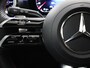 Mercedes-Benz A-klasse 250 e AMG Line | Achteruitrijcamera | Panoramadak | Stoelverwarming | Sfeerverlichting |