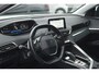 Peugeot 3008 1.2 PureTech Blue Lease Premium Avantage Leer | Carplay | PDC | 19 inch | Getinte ramen | Keyless | Camera
