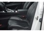 Peugeot 3008 1.2 PureTech Blue Lease Premium Avantage Leer | Carplay | PDC | 19 inch | Getinte ramen | Keyless | Camera