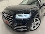 Audi Q5 55 TFSI e quattro Competition PANO/LUCHTVERING/TREKHAAK/21"/MATRIX/KEYLESS/VIRTUAL/CARPLAY/SFEER/ZWART LEER SPORT/PRIVACY/VOLLEDIG AUDI DEALER HISTORIE, NET OH BEURT GEHAD MET RONDOM NW. BANDEN