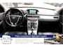 Volvo V70 2.0 D3 150 pk Aut. Dynamic Edition, Schuifdak, Leer, Trekhaak, Camera, Xenon