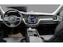 Volvo XC60 2.0 T8 Plug-in hybrid AWD Inscription | Long Range | Bowers & Wilkins audio | Luchtvering | Trekhaak | 360 camera | Stoel- en stuurverwarming | Standkachel | Elektrische stoelverstelling | Actieve LED koplampen | Kinderzitjes | 22" velgen |