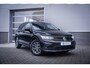 Volkswagen Tiguan 1.5 TSI Life | Cruise control adaptief | Navigatiesysteem full map | Voorstoelen verwarmd