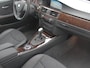 BMW 3-Serie Touring 325i High Executive LCI volledig BMW onderhouden