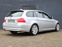 BMW 3-Serie Touring 325i High Executive LCI volledig BMW onderhouden