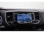 Peugeot e-Expert Long Asphalt 75 kWh Camera | Trekhaak | Houten Vloer | Keyless | Parkeersensoren | Navigatie | Carplay | 16" Lichtmetaal | 16" Lichtmetaal | Airco | Apple Carplay/Android Auto|telefoonintegratie premium