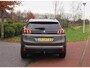 Peugeot 3008 1.2 PureTech Active | Apple Carplay | Camera | Cruise Control | Trekhaak | Automaat | NL-Auto |
