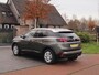 Peugeot 3008 1.2 PureTech Active | Apple Carplay | Camera | Cruise Control | Trekhaak | Automaat | NL-Auto |