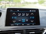 Peugeot 3008 1.2 PureTech Active | Apple Carplay | Camera | Cruise Control | Trekhaak | Automaat | NL-Auto |