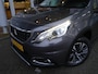 Peugeot 2008 1.2 PureTech Allure | Navigatie | Apple carplay & android auto | Trekhaak | Climate control | Lichtmetalen velgen | Dab radio | Cruise control | Extra getint glas | Grip control