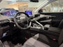 Peugeot 3008 1.2 130pk BL Executive, NL auto, Trekhaak, Navi