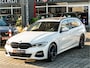 BMW 3-Serie Touring 320e M-Sport Business Edition Plus PANO 19 INCH CAMERA SHADOW LINE TREKHAAK DODEHOEK