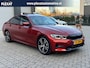 BMW 3-Serie 330i High Executive Edition Aut. | Sportpakket | Sunset Orange | HUD | Elek. Klep | Full led | Schuif-Kanteldak | NAP
