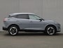 Nissan Qashqai 1.3 MHEV Xtronic N-Connecta Automaat / Fabrieksgarantie tot 03-2028 / Facelift / Cold pack / Pack Easy / Allseason banden / HUD / Panoramadak / Elektrische achterklep / Trekgewicht 1800 kg / Rondomzicht camera /