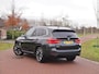 BMW iX3 Executive 80 kWh | Panoramadak | Camera | Sfeerverlichting | Apple Carplay |