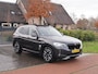 BMW iX3 Executive 80 kWh | Panoramadak | Camera | Sfeerverlichting | Apple Carplay |