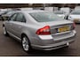 Volvo S80 2.4 D5 Summum Lederen interieur, Navigatie, Trekhaak, Climate control, Stoelverwarming, Cruise control