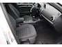 Audi A3 Sportback 1.6 TDI ultra Edition Navigatie, Cruise control, Climate control, Stoelverwarming, Trekhaak