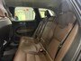 Volvo XC60 T4 Momentum Pro | Achteruitrijcamera | Lederen bekleding