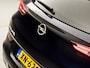 Opel Grandland X 1.2 Turbo Sport (APPLE CARPLAY, GROOT NAVI, LEDER, CAMERA, STUUR/STOELVERWARMING, SPORTSTOELEN, KEYLESS, CRUISE, GETINT GLAS, NIEUWSTAAT)
