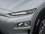 Hyundai Kona Electric EV Fashion 64 kWh Automaat / Accu SoH 97,4% / HUD / Camera / Adaptieve Cruise / Apple Carplay & Android / DodeHoek Detectie / Krell Audio / Navigatie /