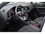 SEAT Ateca 1.5 TSI Style Business Intense 110KW/150PK DSG, wegklapbare trekhaak, leder alcantara, achteruitrijcamera, stoel en stuurwielverwarming, acc, adaptieve cruise control, digital cockpit, privacy glas, chroom pakket