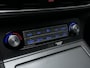 Hyundai Kona Electric EV Premium 64 kWh | 3-Fase OBC | Schuifkanteldak | Lederen bekleding | Long Range Accu | Volledig dealer onderhouden | Allseason banden |
