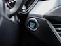 Ford Focus Wagon 1.0 EcoBoost Hybrid 125pk ST Line | Navigatie | Winterpakket | Trekhaak