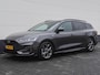 Ford Focus Wagon 1.0 EcoBoost Hybrid 125pk ST Line | Navigatie | Winterpakket | Trekhaak