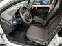 Volkswagen Up! 1.0 BMT move up! NL-auto met airco en zeer lage km. stand
